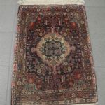 591 1216 ORIENTAL RUG